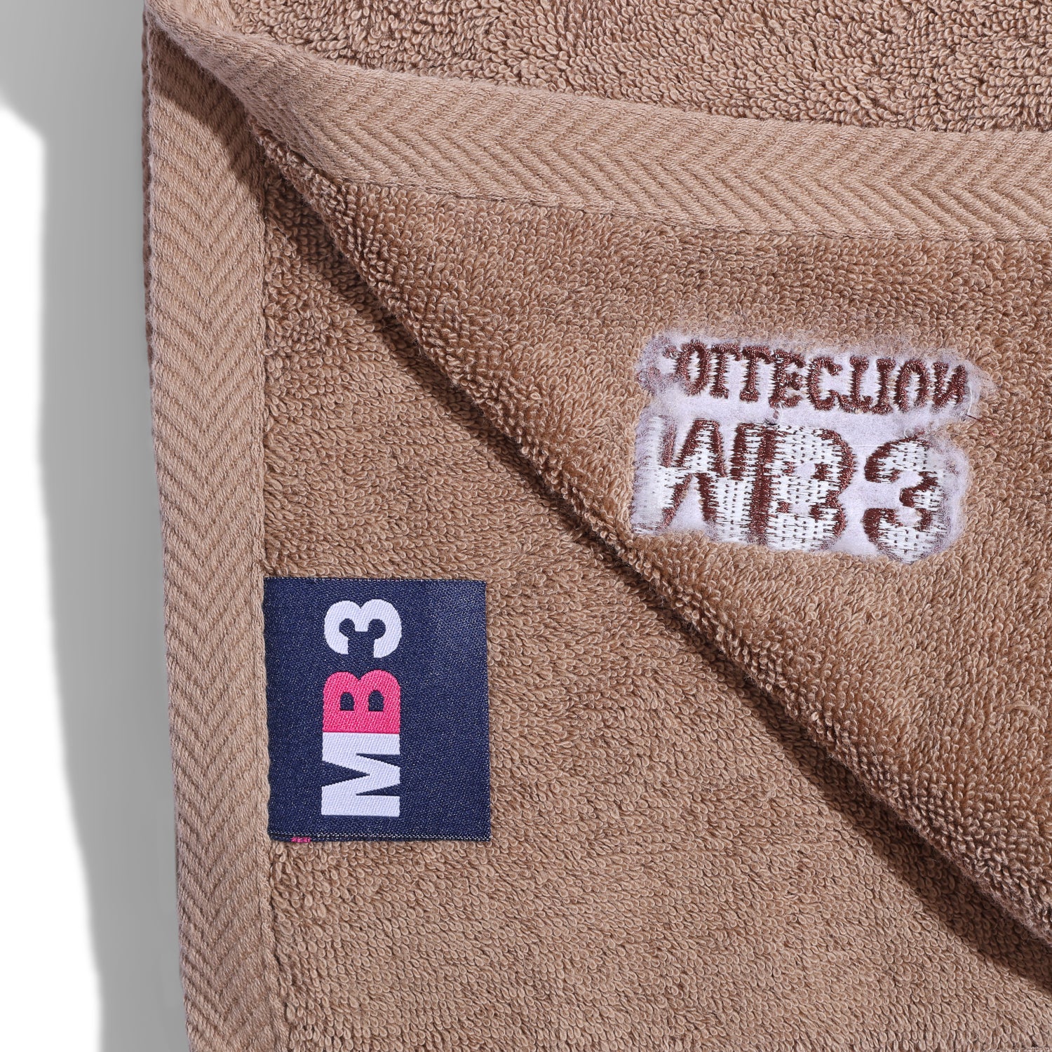 فوطة بحجم وسط مقاس ( 50*100 )  لون كافيه